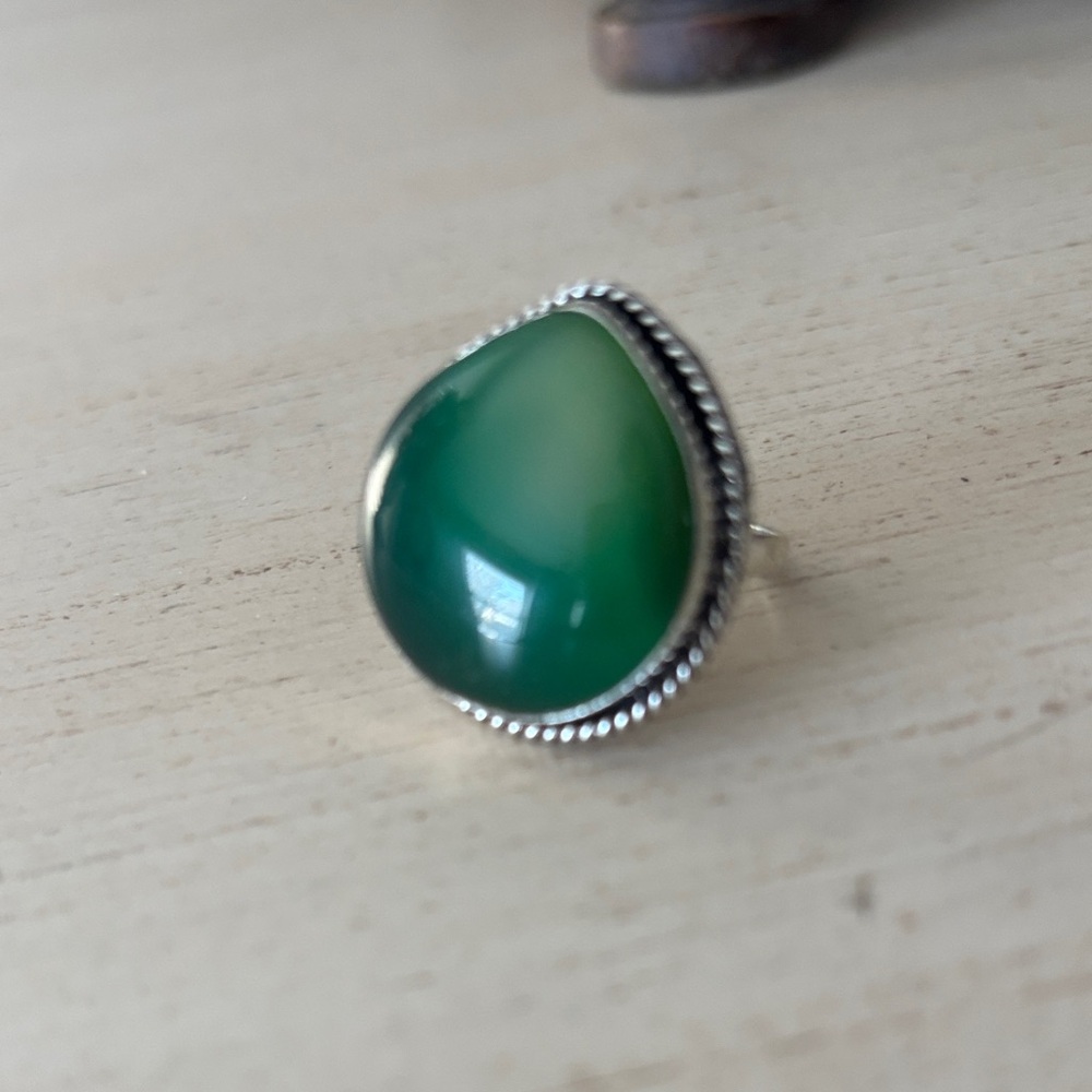Green Teardrop Silver Ring